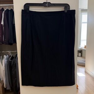 Eileen Fisher Classic Black Pencil Skirt stretchy
